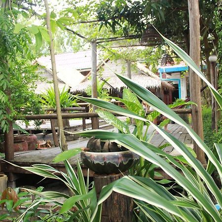 Otres Orchid Beach Resort Sihanoukville Esterno foto