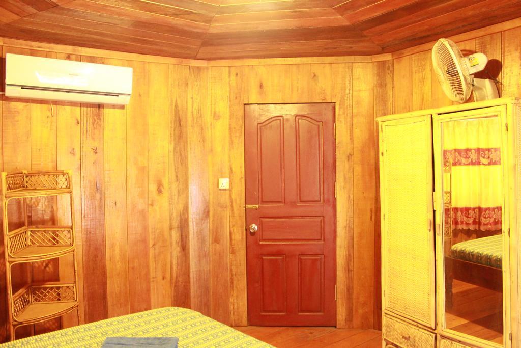 Otres Orchid Beach Resort Sihanoukville Esterno foto