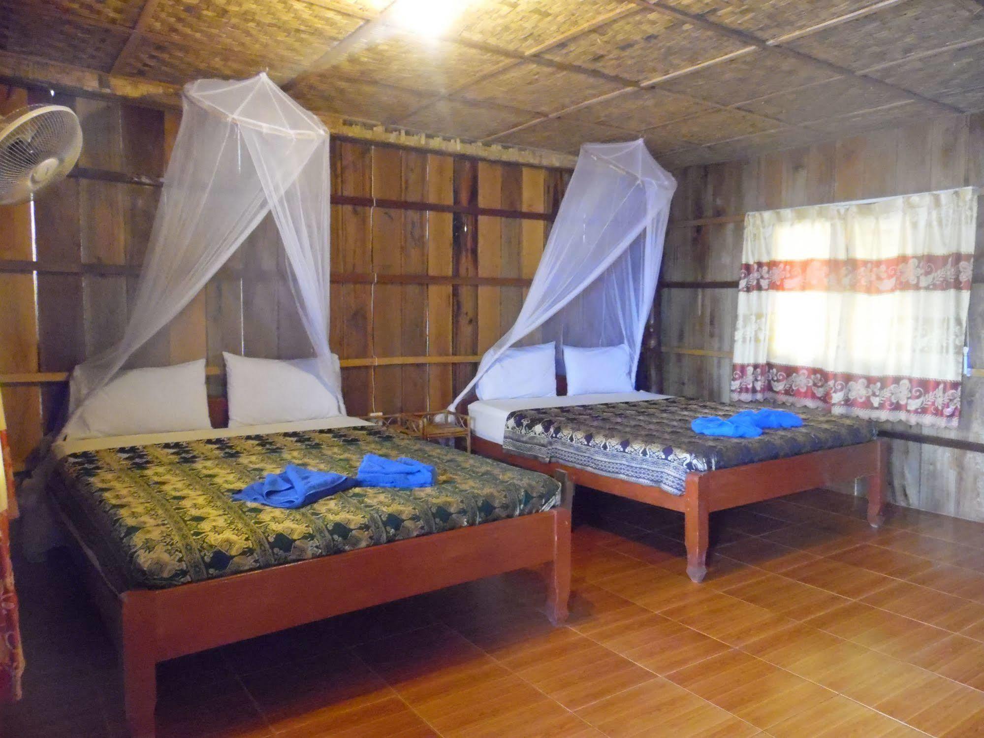 Otres Orchid Beach Resort Sihanoukville Esterno foto
