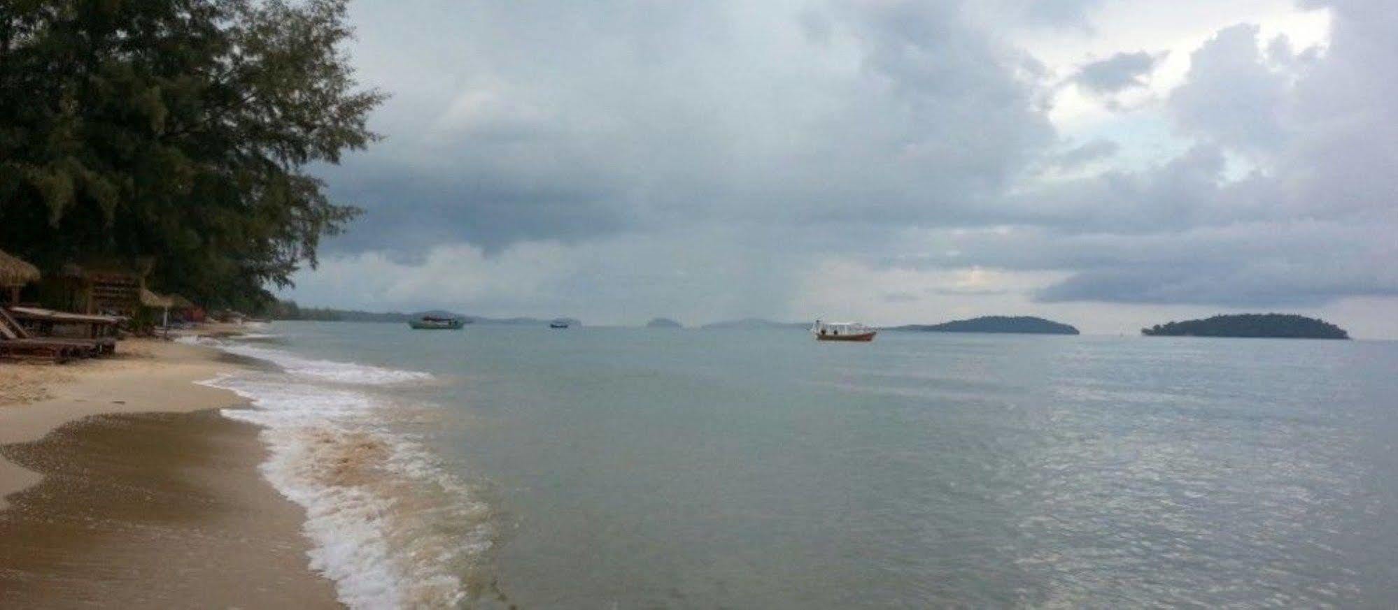Otres Orchid Beach Resort Sihanoukville Esterno foto